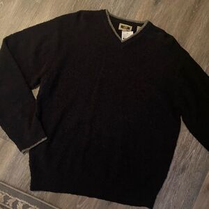 Mens Joseph Abboud V-Neck Sweater Sz L NWT